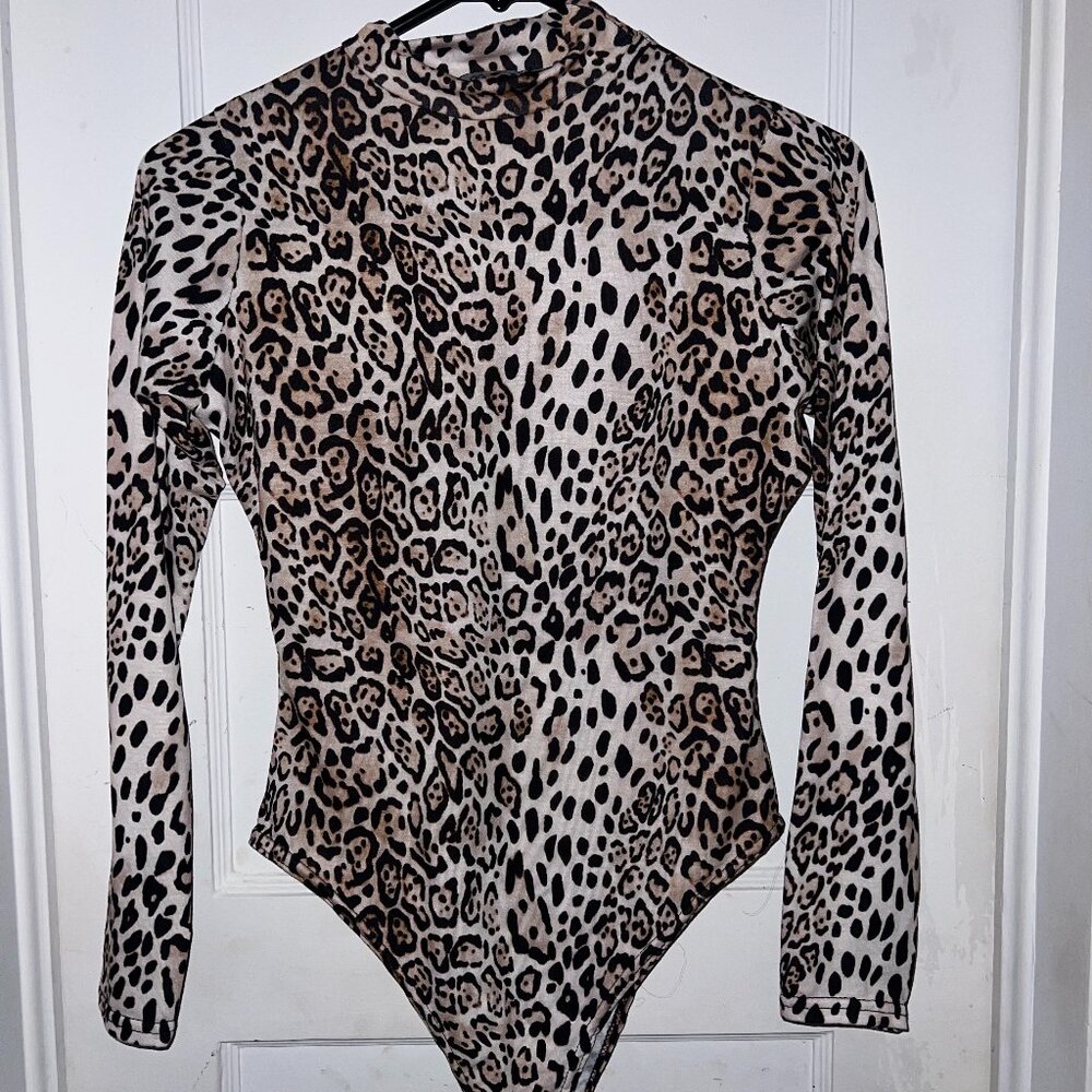 Boohoo Leopard Bodysuit | NWOT | Size 6